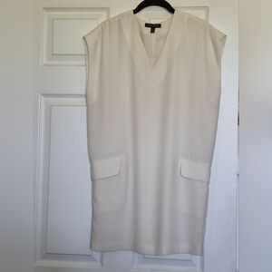 Banana Republic Cream V-Neck Shift Dress
